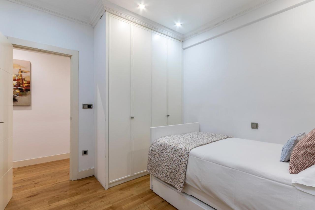 Espacioso Y Acogedor Junto Centro Azkuna Appartement Bilbao