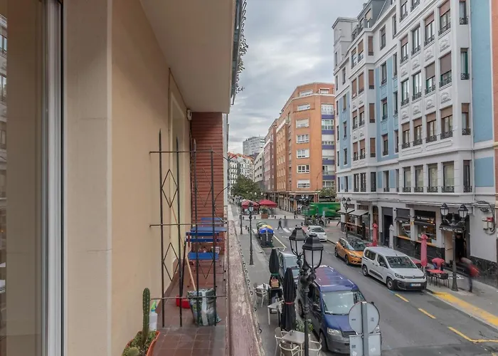 Espacioso Y Acogedor Junto Centro Azkuna
